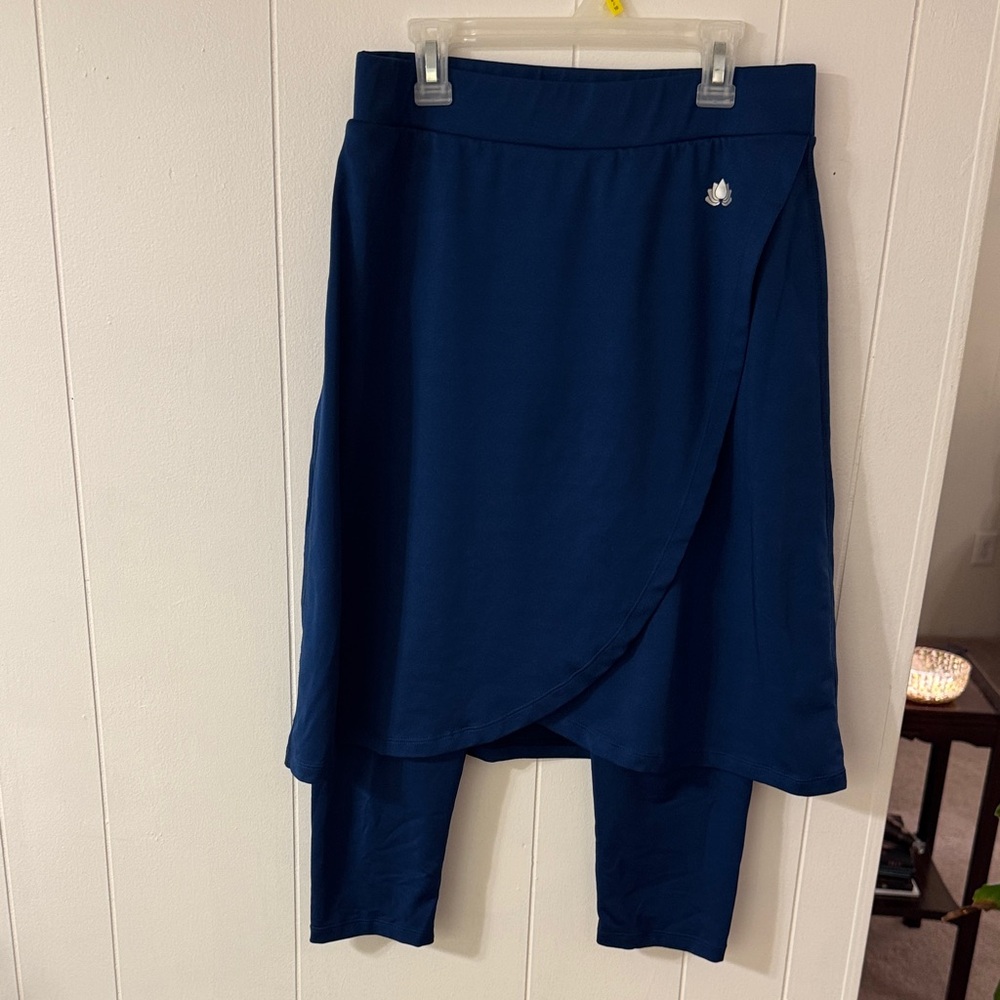 Faux Wrap Snoga 22” Skirt with 3/4 Length Leggings